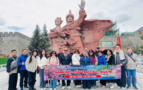 ĐOÀN HANEL TRẢI NGHIỆM 4 MÙA TẠI THÀNH ĐÔ – TỨ XUYÊN – TRUNG QUỐC